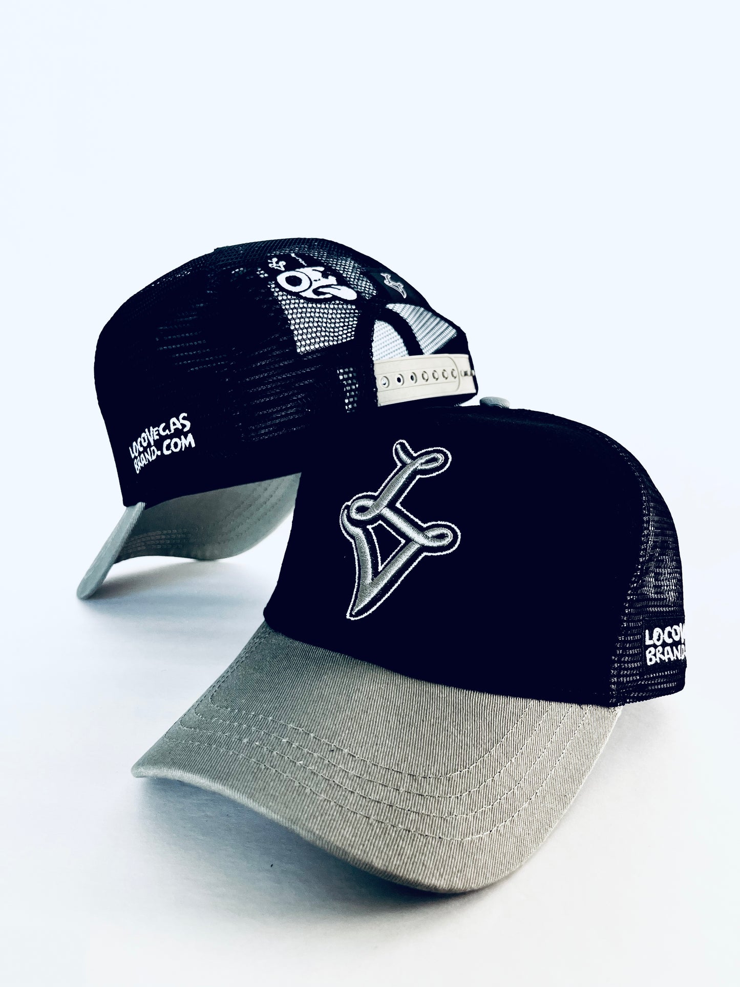 Silver/Black Curve Brim Radley Trucker